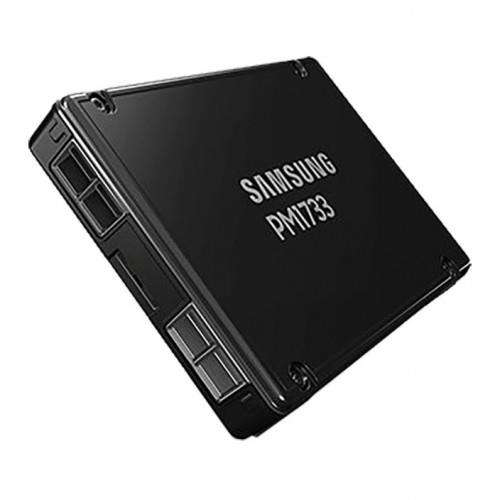 SSD|SAMSUNG|SSD series PM1733|7.68TB|PCIe Gen4|NVMe|Write speed 3800 MBytes/sec|Read speed 7000 MBytes/sec|Form Factor 2,5"|MZWLJ7T6HALA-00007