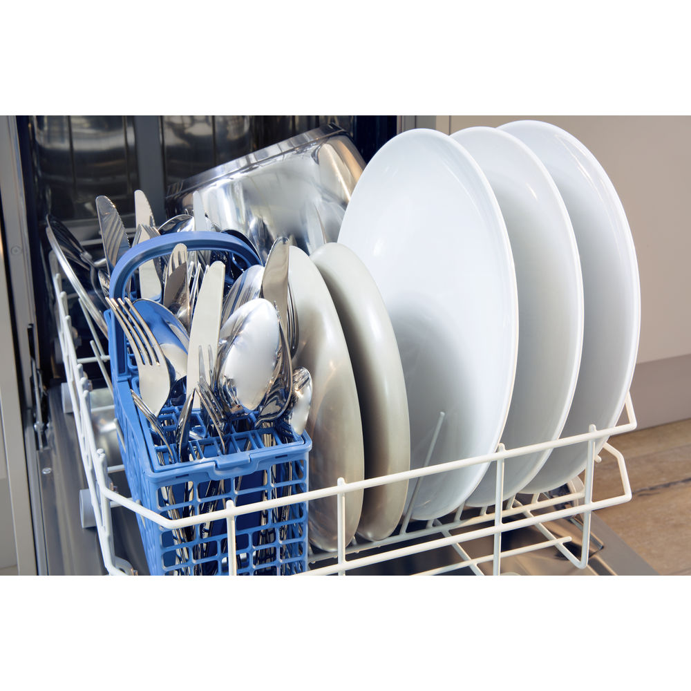 Dishwashing machine INDESIT DSFE 1B10