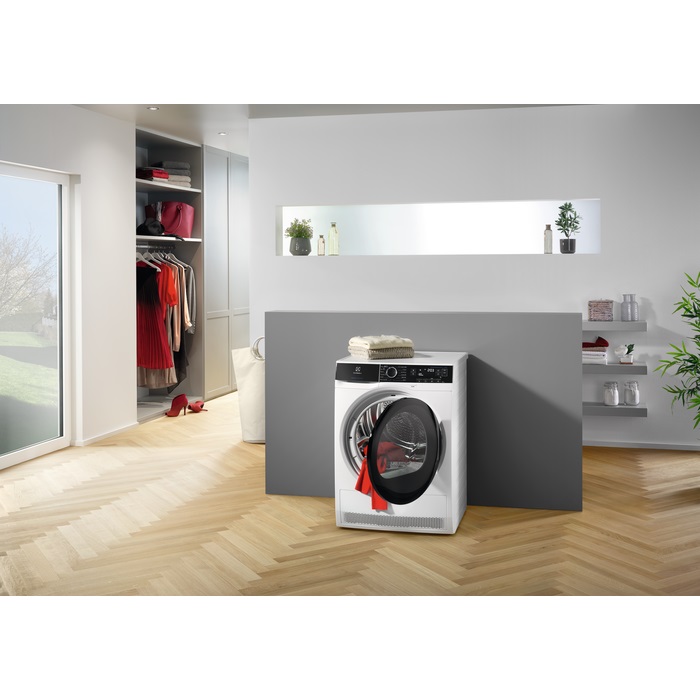 Kuivati soojuspumbaga ELECTROLUX EW8H258B